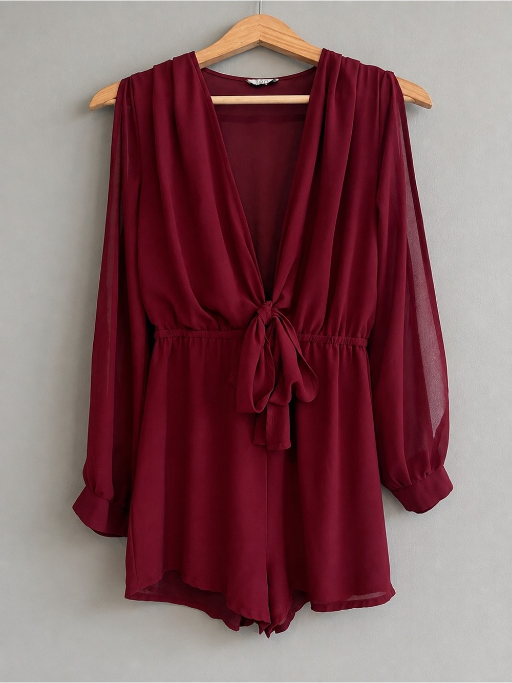 Tobi Medium Burgundy Romper Open Split Sleeve Tie Front Deep V Neck Party